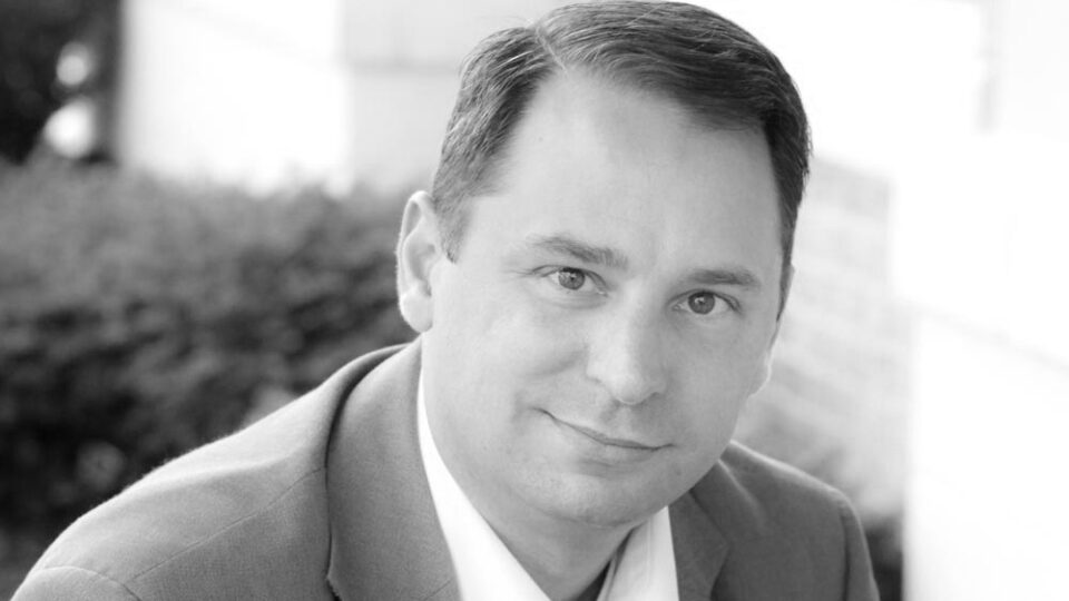 Employee Spotlight: Kenneth Esler – Stone Ridge Technology